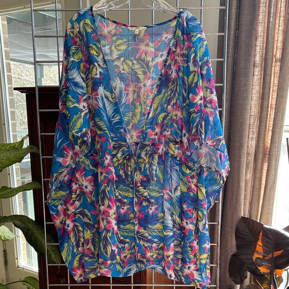 Hawaiian Tropic Other - Hawaiian Tropic Swimsuit Coverup - Size XL